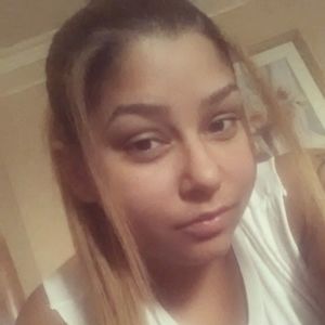 Meet your Posher, Ebony